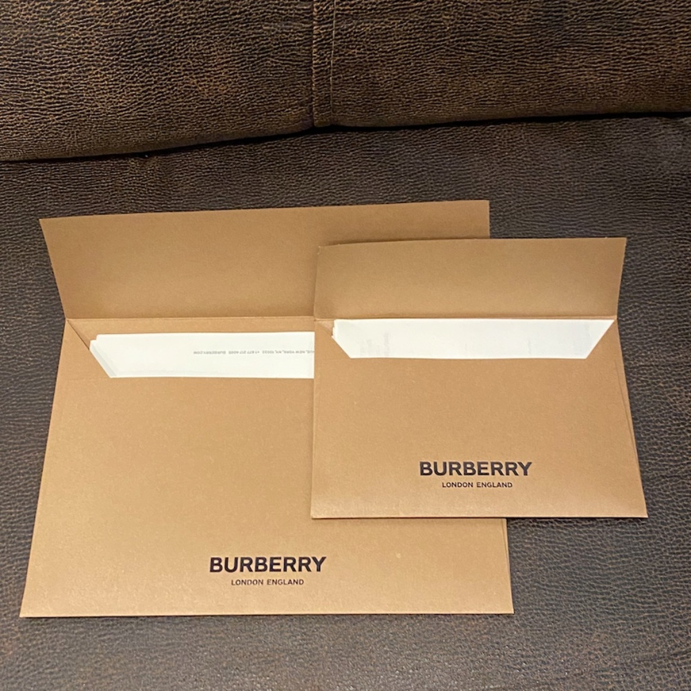 Burberry Envelope Set